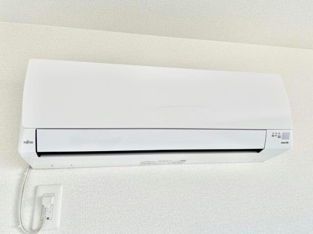 ロイヤルタウン日の出の物件内観写真