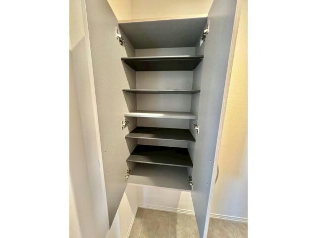 ロイヤルタウン日の出の物件内観写真