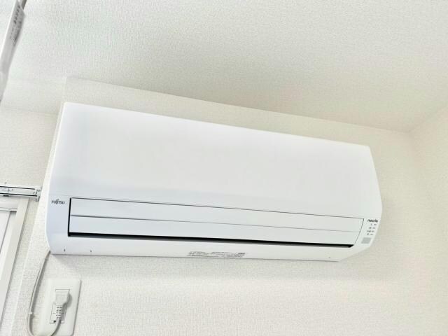 ロイヤルタウン日の出の物件内観写真