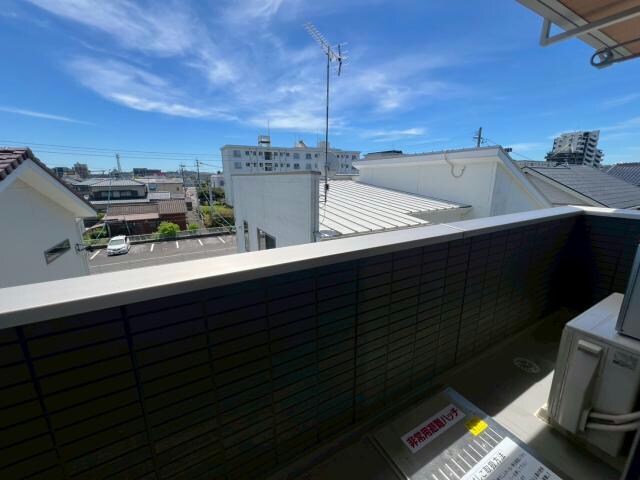 ロイヤルタウン日の出の物件内観写真