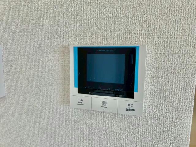 ロイヤルタウン日の出の物件内観写真