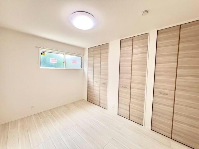 ロイヤルタウン八戸の物件内観写真