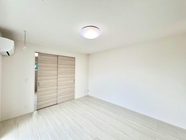 ロイヤルタウン八戸の物件内観写真