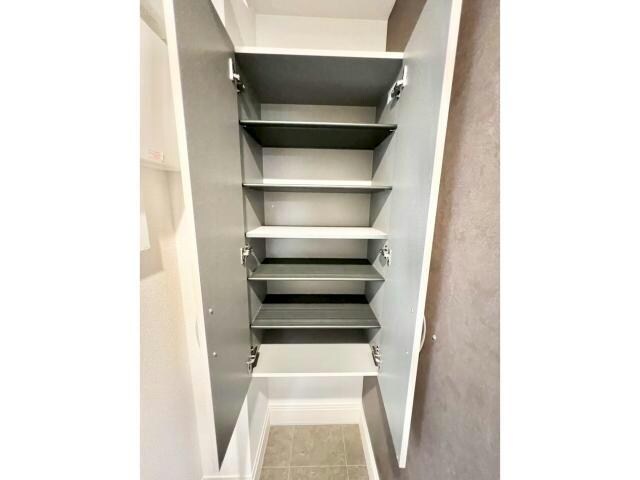 ロイヤルタウン八戸の物件内観写真