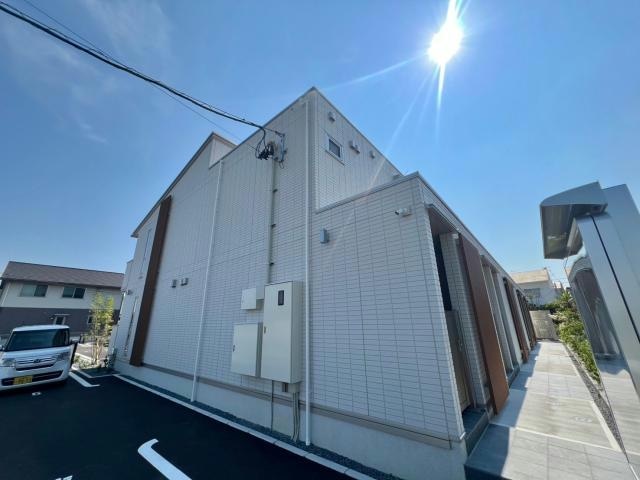 O・フレア　A棟の物件外観写真