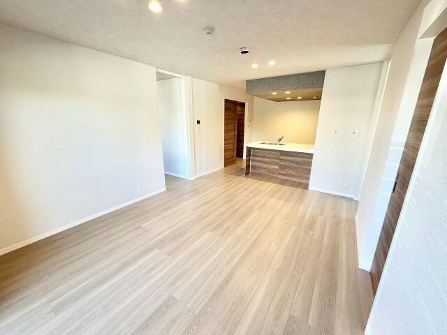 シャーメゾン県庁南の物件内観写真