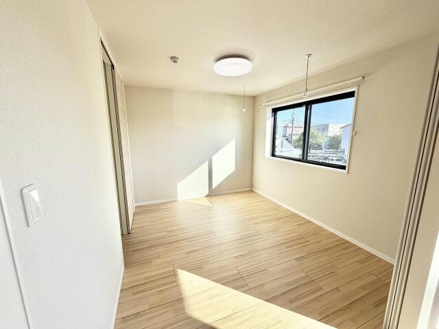 シャーメゾン県庁南の物件内観写真