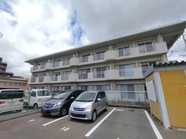 古川マンションの物件外観写真