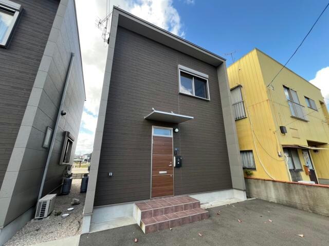 フォレスト若楠の物件外観写真