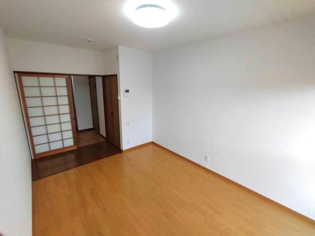 ブルージュハイムⅠの物件内観写真