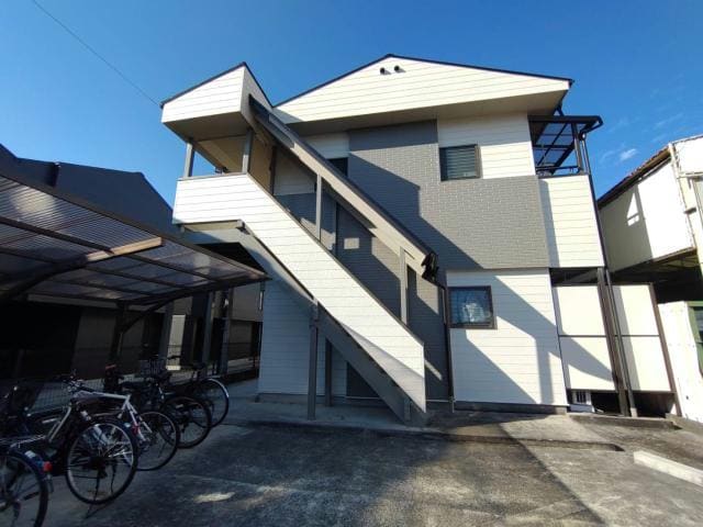 ブルージュハイムⅡの物件外観写真