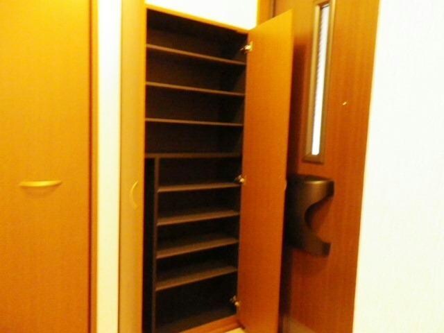 シャルマンハウス兵庫南の物件内観写真