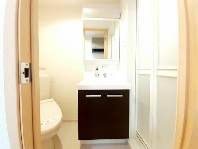 シャルモントゥⅡの物件内観写真