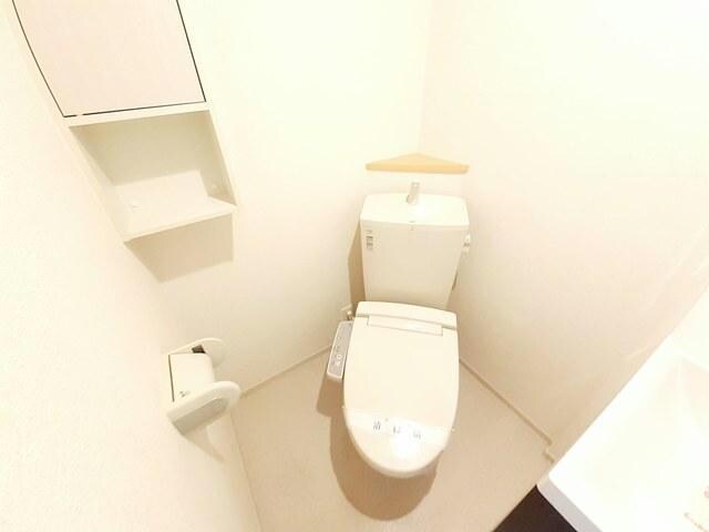 シャルモントゥⅡの物件内観写真