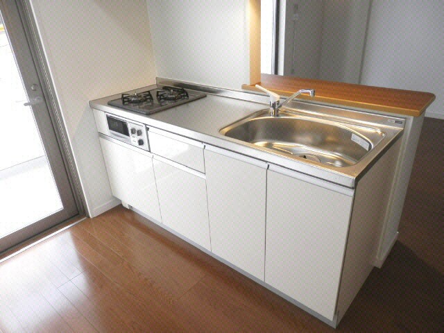 カンフォーラ松原の物件内観写真