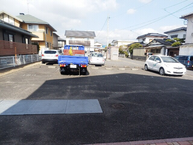 ドミールNABESHIMAの物件外観写真