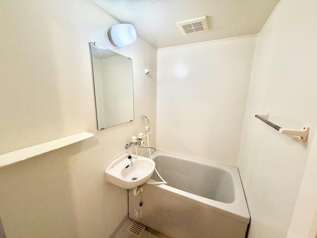 ドミールNABESHIMAの物件内観写真