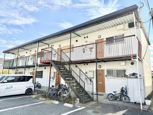 リゾートハイツ末広の物件外観写真