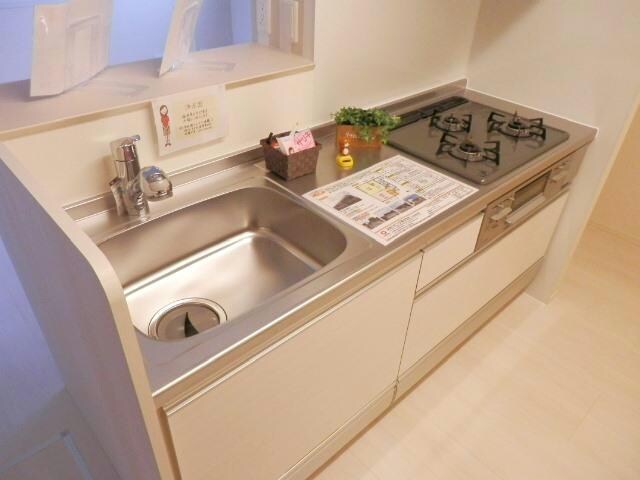 メイプル成章の物件内観写真