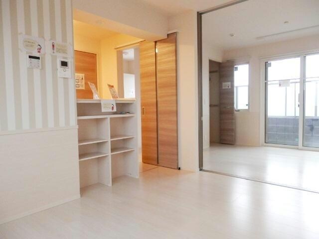 メイプル成章の物件内観写真