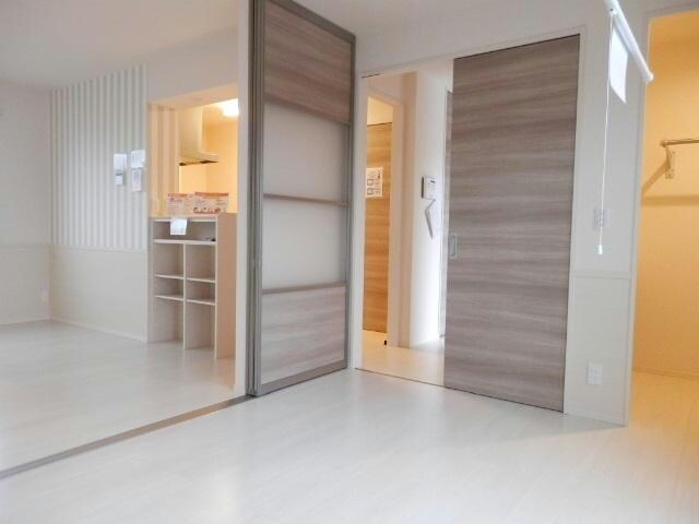 メイプル成章の物件内観写真