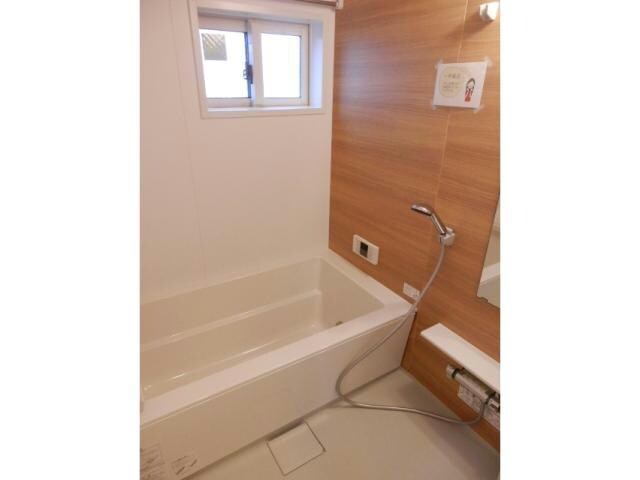 メイプル成章の物件内観写真