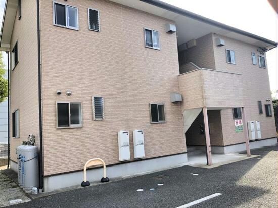 メゾンドヒロの物件外観写真