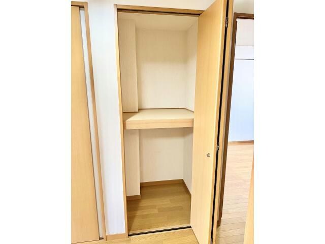 サーパス佐賀駅前第2の物件内観写真