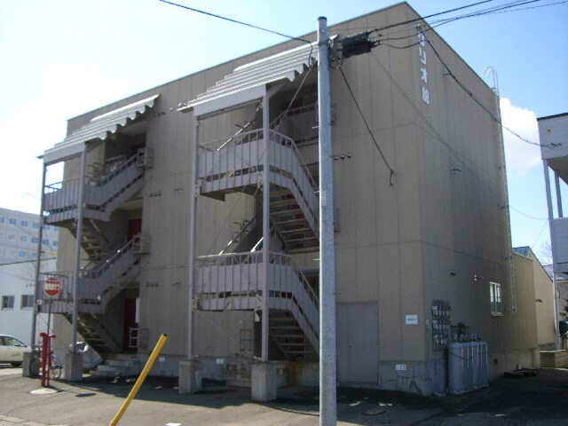 クリオ８８の物件外観写真