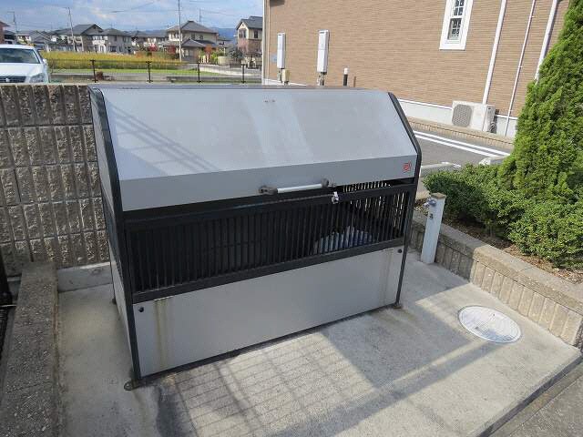 フェリーチェの物件外観写真