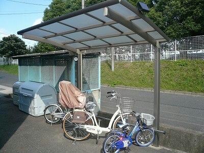 レジデンスナカヤの物件外観写真