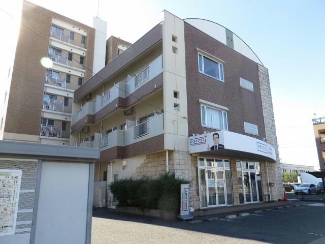 ファミーユの物件外観写真