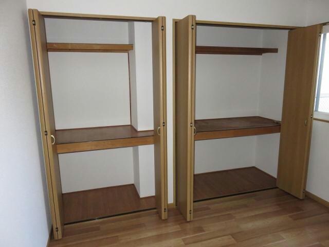 ファミーユの物件内観写真