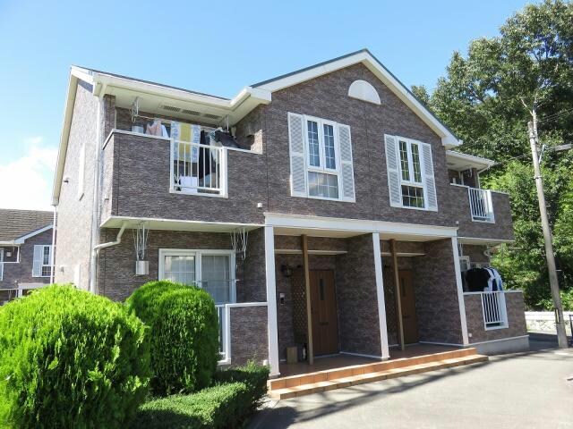 グラン・エスペールAの物件外観写真