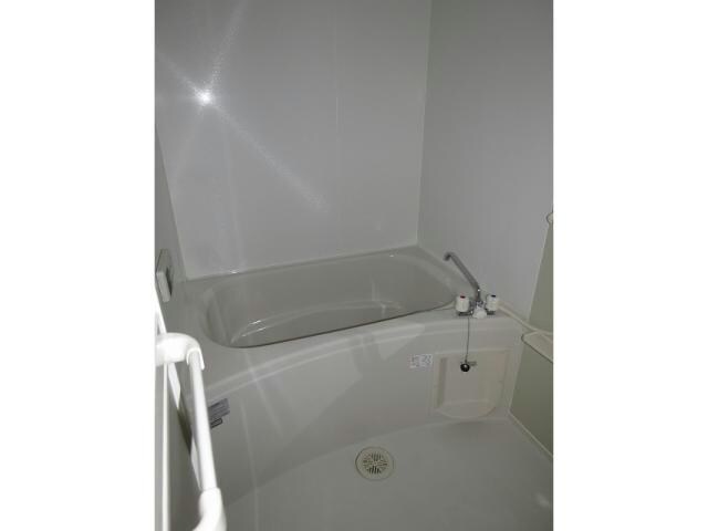 グラン・エスペールAの物件内観写真