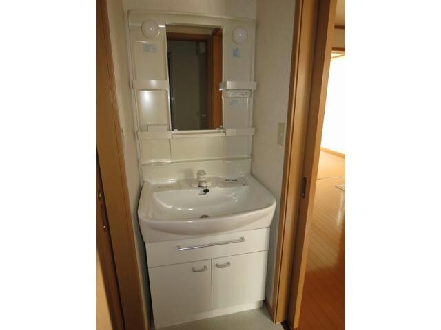 グラン・エスペールAの物件内観写真