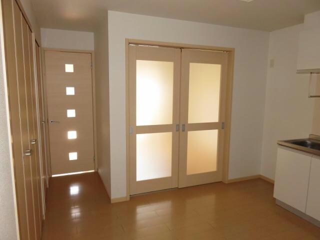 クリスタルローズA・Bの物件内観写真