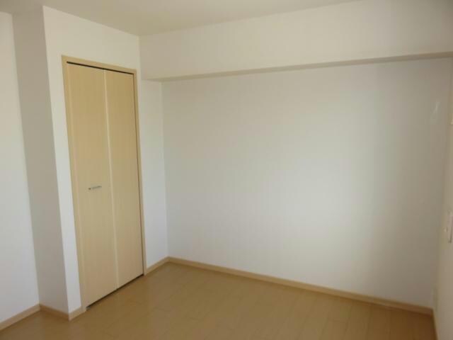 クリスタルローズA・Bの物件内観写真