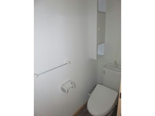 クリスタルローズA・Bの物件内観写真