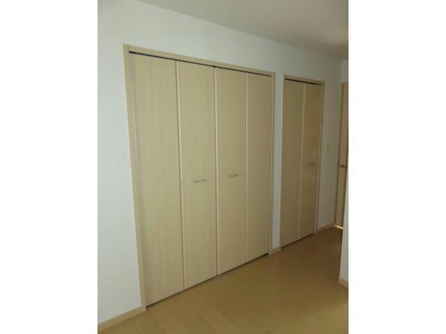 クリスタルローズA・Bの物件内観写真