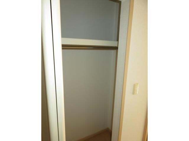 クリスタルローズA・Bの物件内観写真