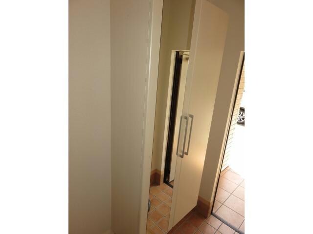 クリスタルローズA・Bの物件内観写真