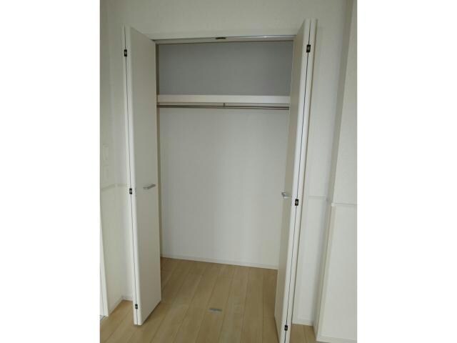 エテルナ　ナリッシュ　Ⅱ　の物件内観写真