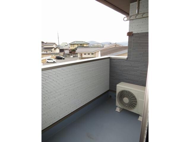 エテルナ　ナリッシュ　Ⅱ　の物件内観写真