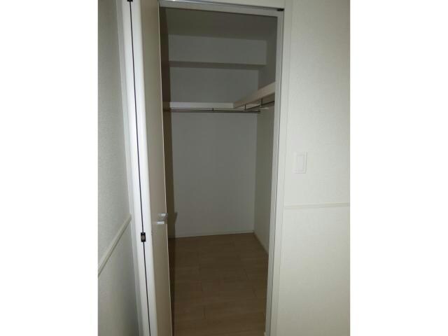 エテルナ　ナリッシュ　Ⅱ　の物件内観写真