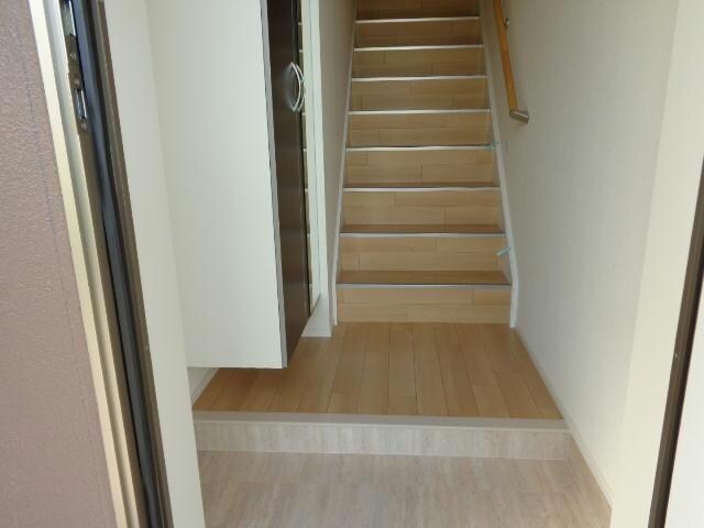 ウィスタリアの物件内観写真