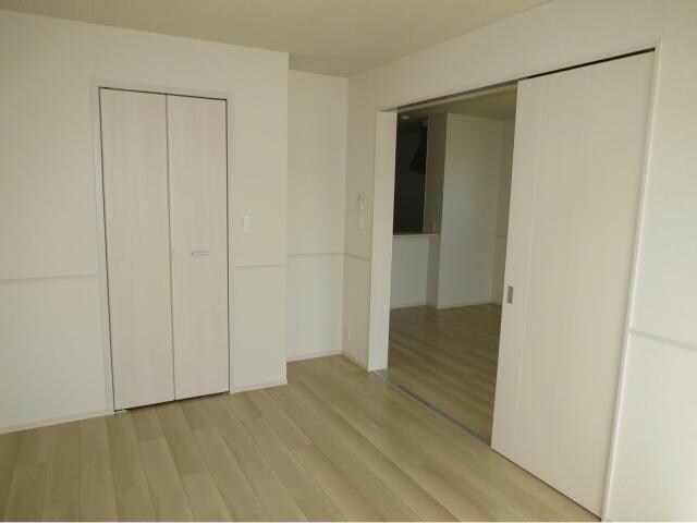 ベニアージュC・Dの物件内観写真