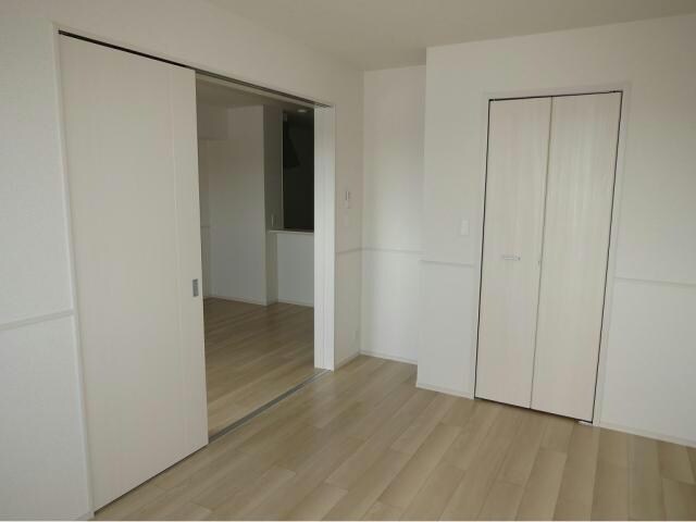 ベニアージュC・Dの物件内観写真