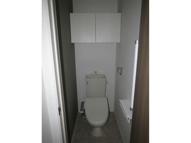 ベニアージュC・Dの物件内観写真