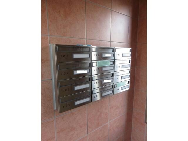 アプランドルⅤの物件外観写真